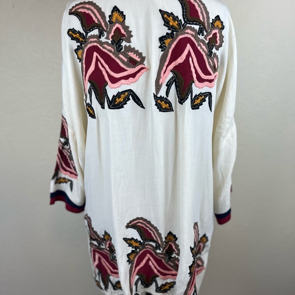 Anthro-Parodise- kimono style jacket with flower embroidery-Woman’s One size - Picture 3 of 14